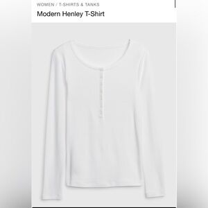 Size S White Gap Long Sleeve